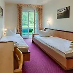Seehotel Schorfheide 3*