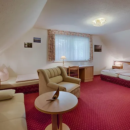 Seehotel Schorfheide 3*